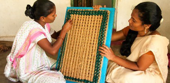Coir Weaver