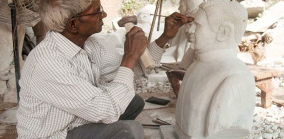 Sculptor and Stone Artist (Moortikar)- Advance